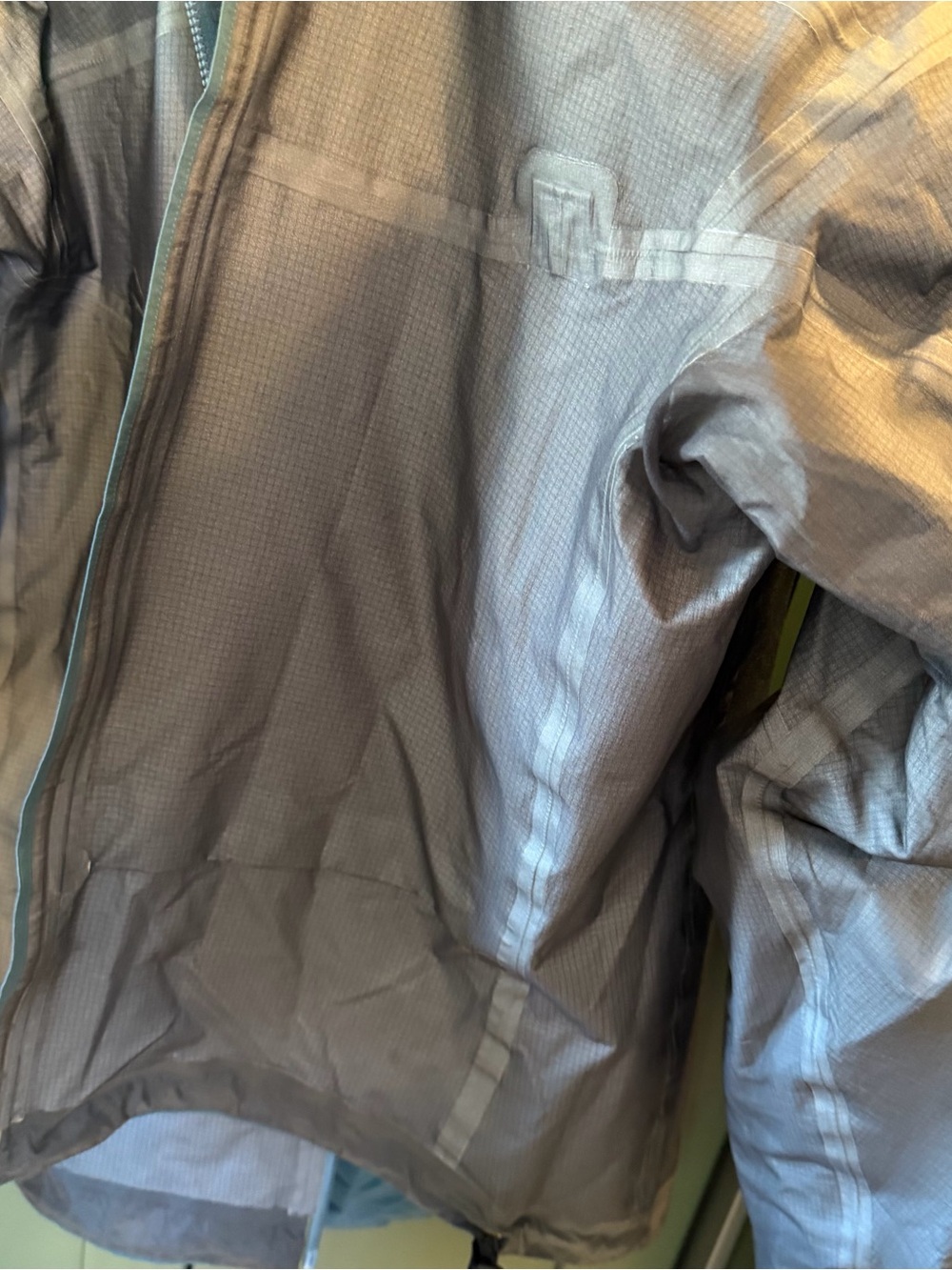 Arc’teryx Beta LT GORE-TEX Pro w’s m - Picture 10 of 16